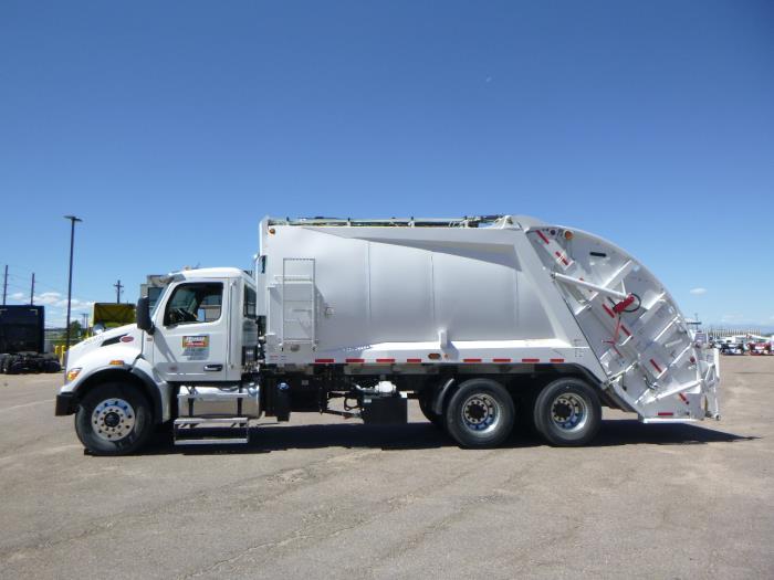 2026 Peterbilt 548-2