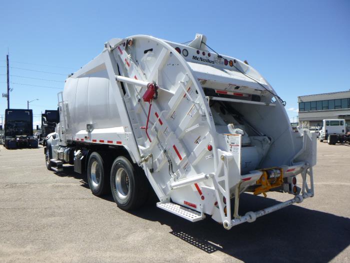 2026 Peterbilt 548-3