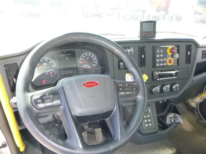 2026 Peterbilt 548-12