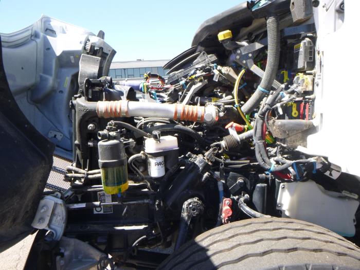 2026 Peterbilt 548-18