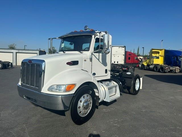 2021 Peterbilt 337-0