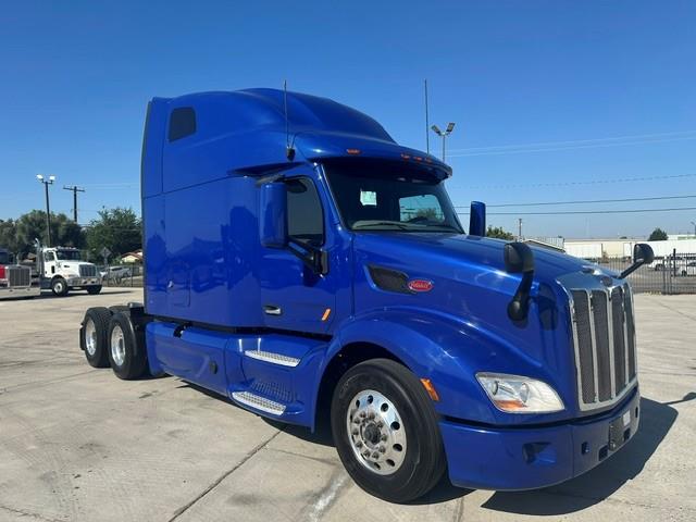 2022 Peterbilt 579-13
