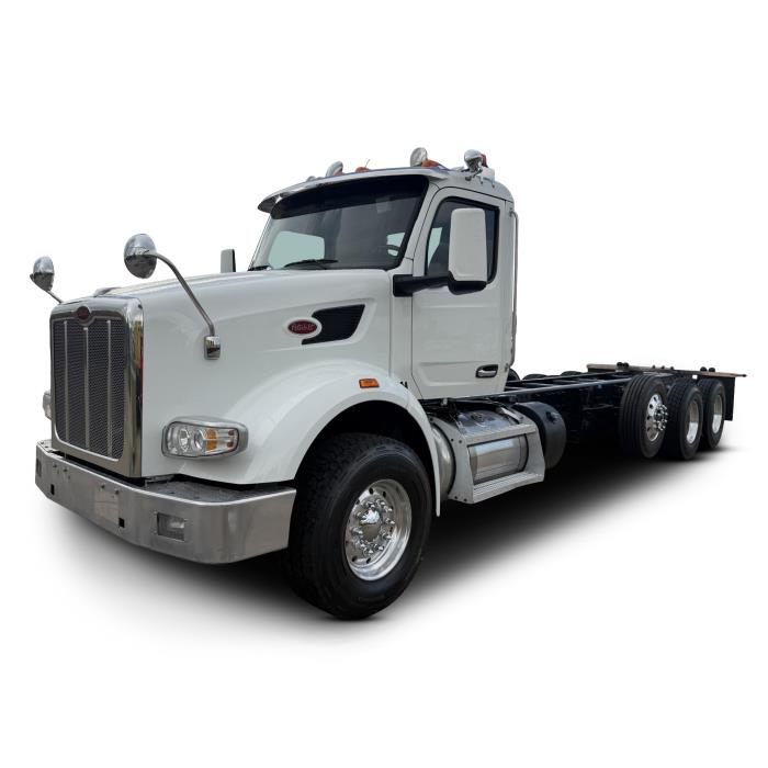 2023 Peterbilt 567