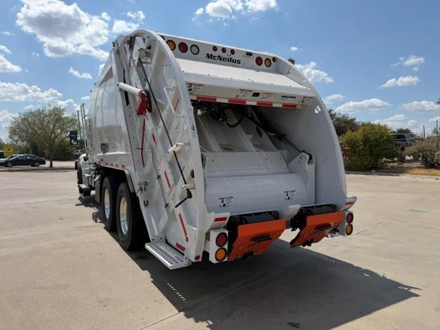 2026 Peterbilt 548-5