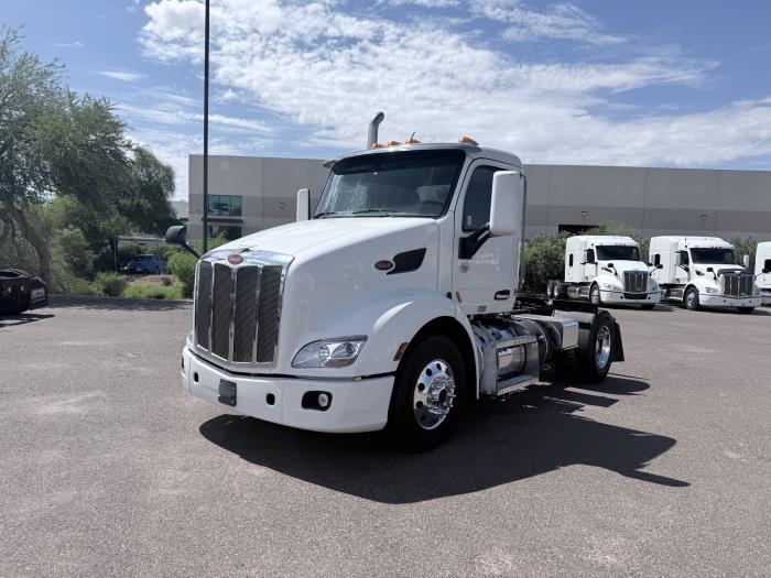 2018 Peterbilt 579-1