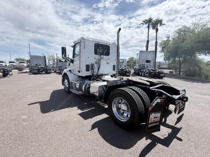 2018 Peterbilt 579-3