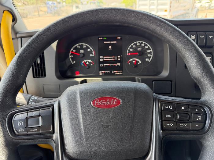 2027 Peterbilt 548-10