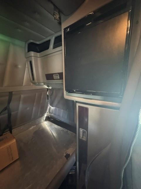 2019 Peterbilt 389-22