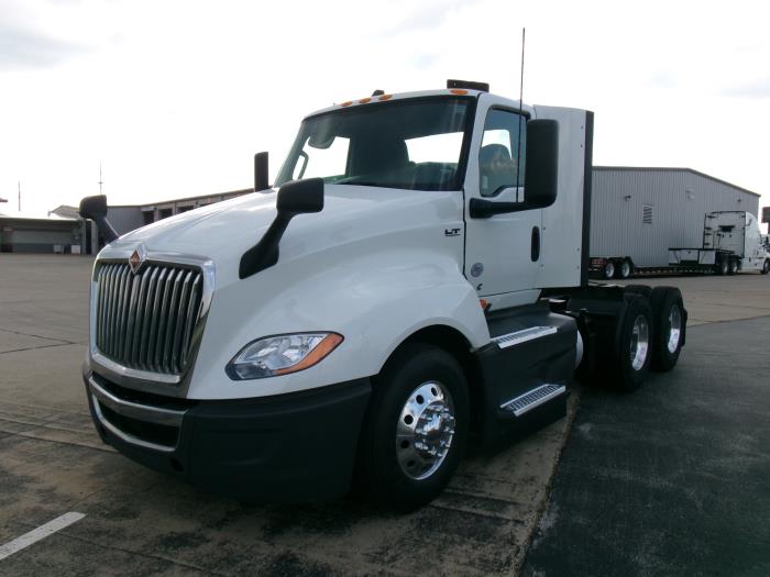 2021 International LT625-0