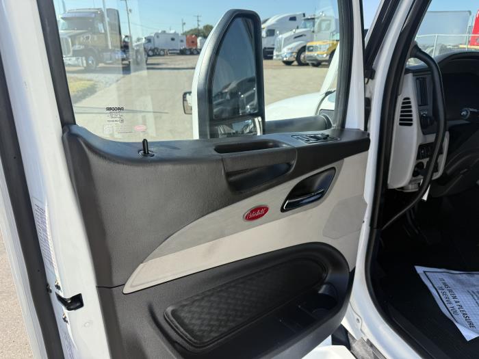 2024 Peterbilt 579-20