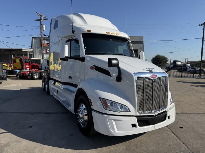 2024 Peterbilt 579-27