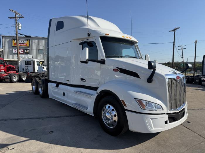 2024 Peterbilt 579-28
