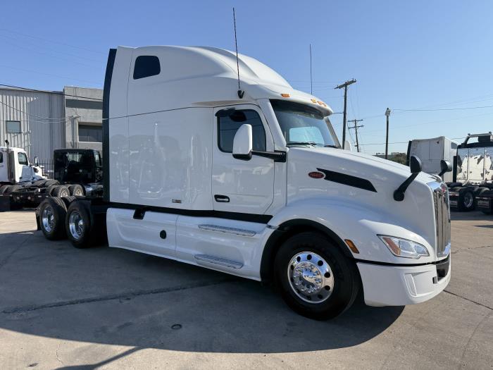 2024 Peterbilt 579-29
