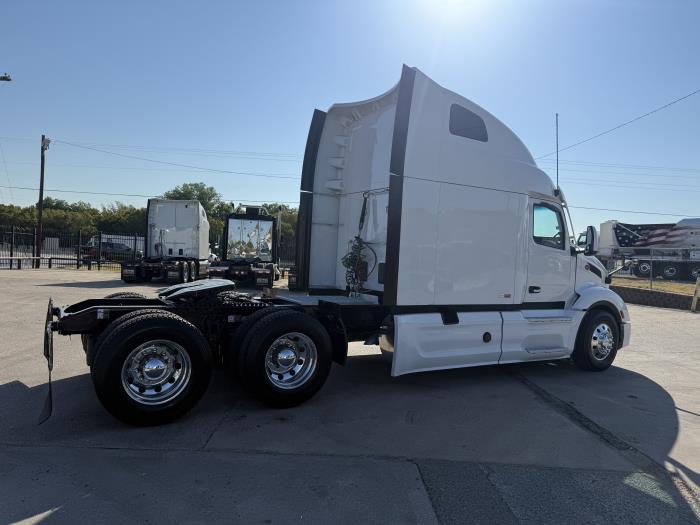 2024 Peterbilt 579-32
