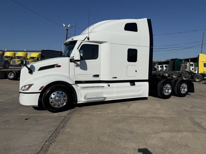 2024 Peterbilt 579-43