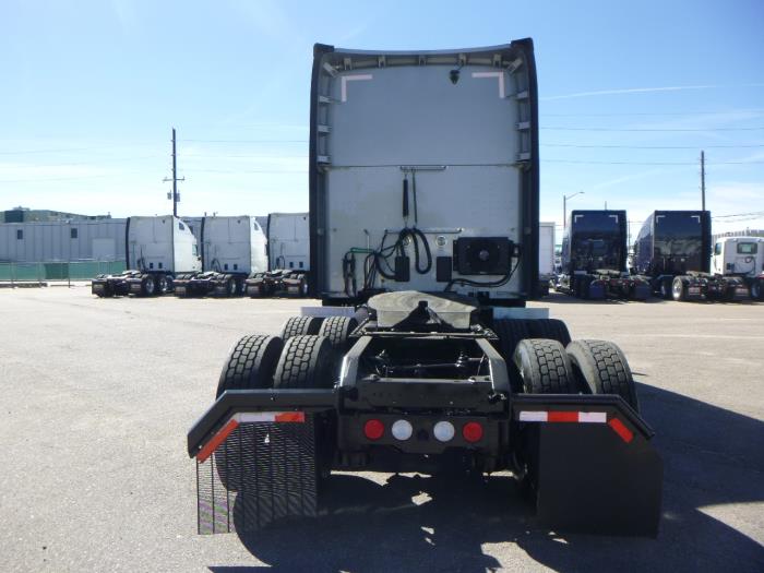 2023 Kenworth T680-3