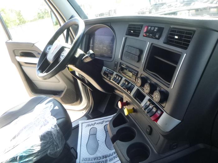 2023 Kenworth T680-14