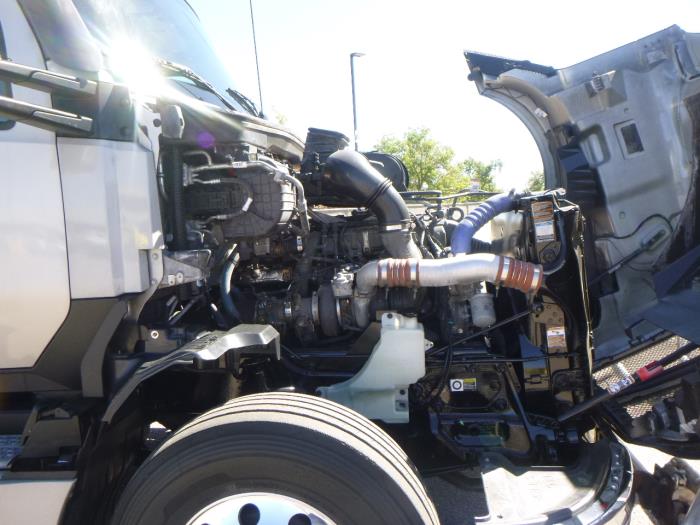 2023 Kenworth T680-38