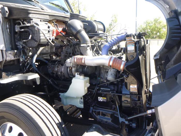 2023 Kenworth T680-39