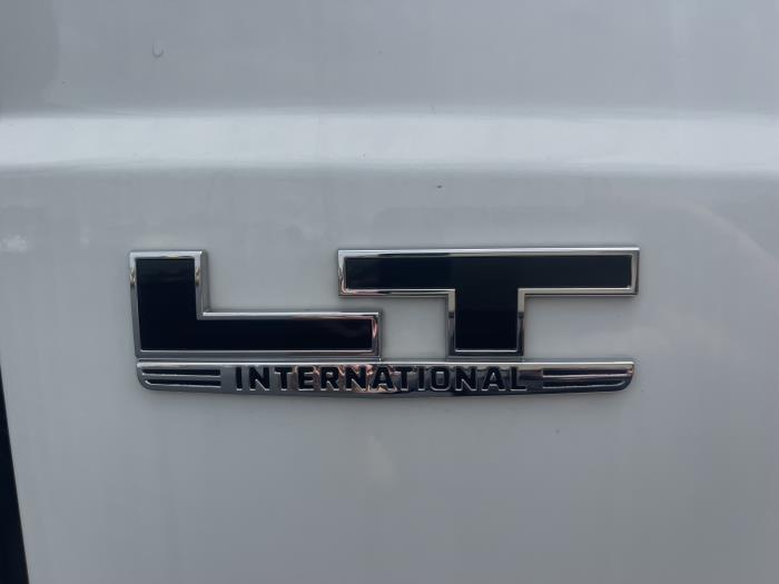 2022 International LT625-5