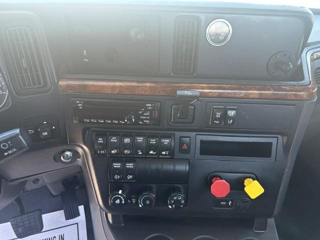 2019 International LT625-5