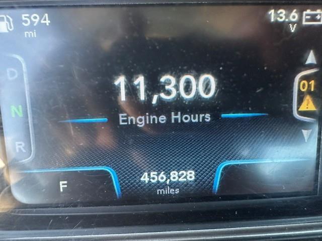 2019 International LT625-8