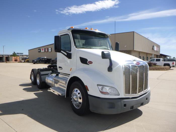 2021 Peterbilt 579-2