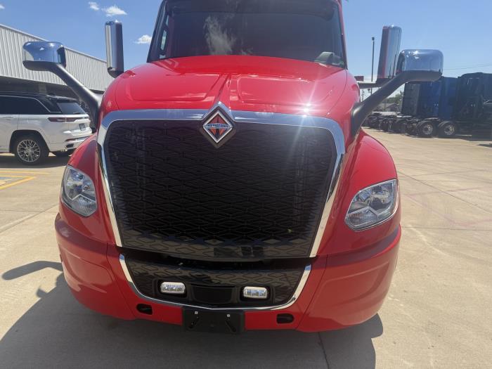 2027 International LT625-1