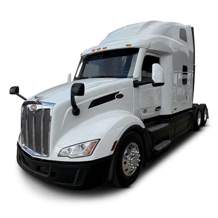 2022 Peterbilt 579-0