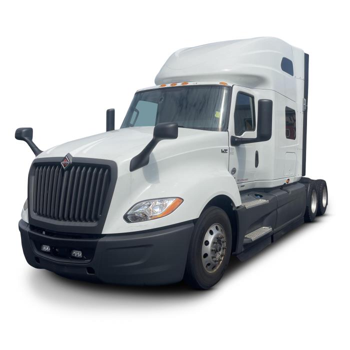 2022 International LT625-0