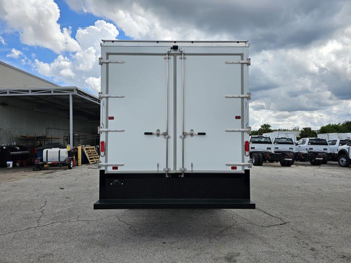 2026 Ford F-550-6