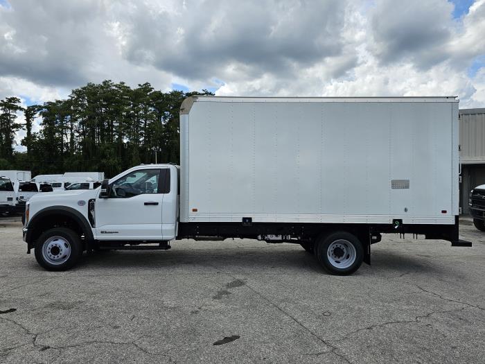 2026 Ford F-550-8