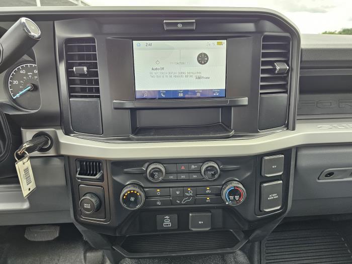 2026 Ford F-550-21