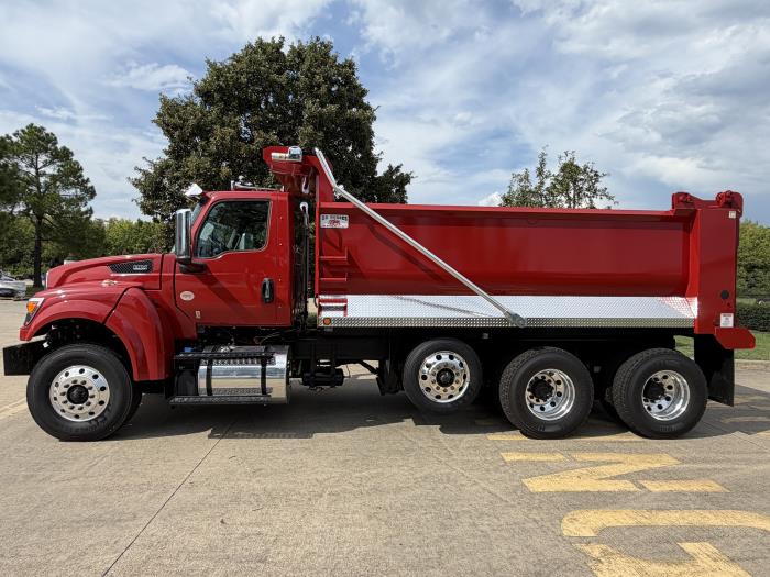 2027 International HV515-3