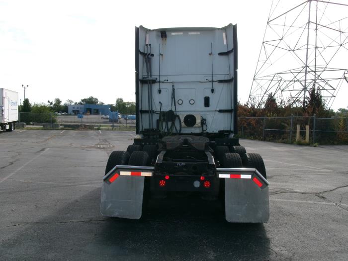 2022 International LT625-3
