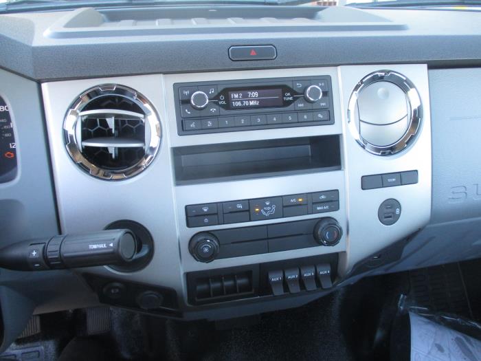 2027 Ford F-650-11