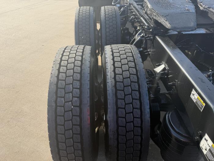 2021 Peterbilt 579-11