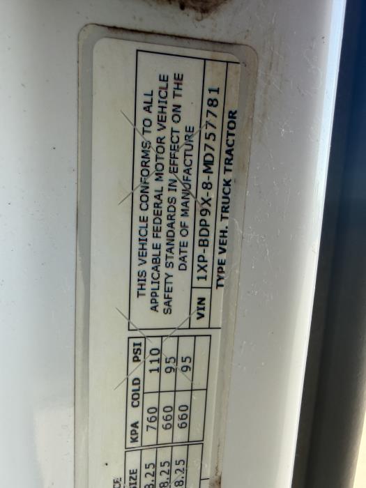 2021 Peterbilt 579-26