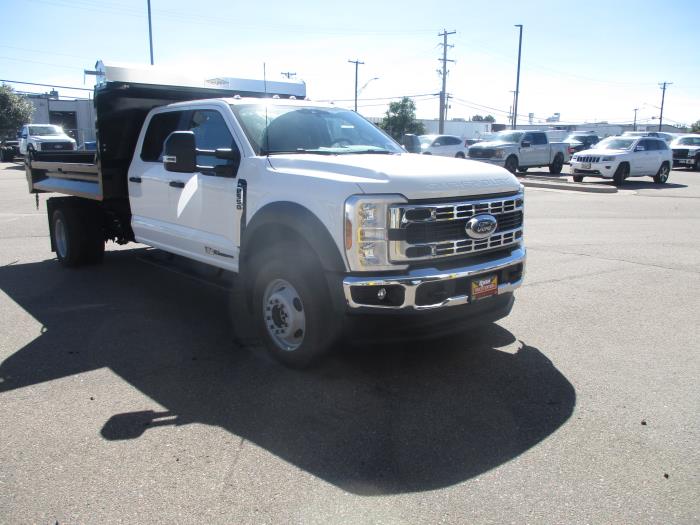 2026 Ford F-550-2