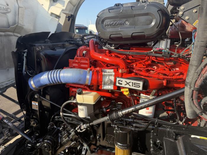 2023 Peterbilt 579-14