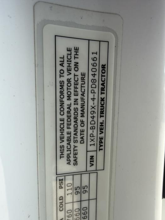 2023 Peterbilt 579-24