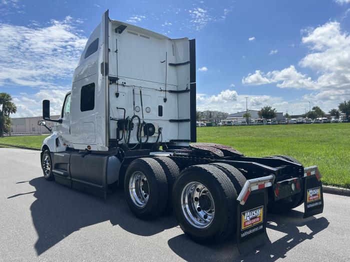 2022 International LT625-3