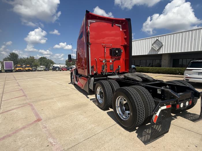 2022 Kenworth T680-1
