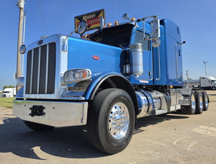 2022 Peterbilt 389-1