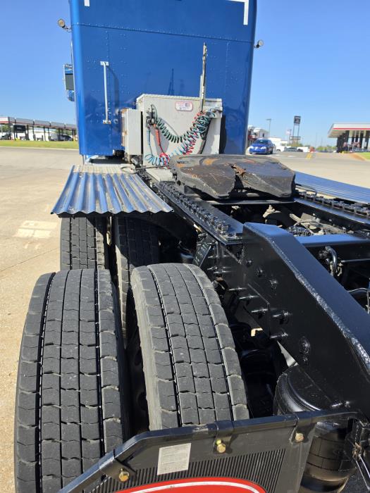 2022 Peterbilt 389-14