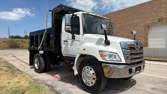 2027 Hino L7-18