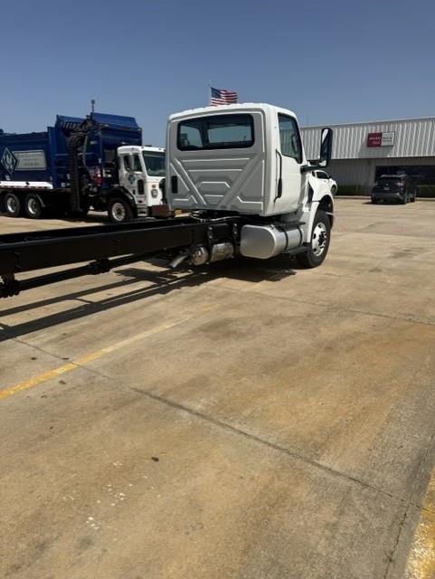 2027 International MV607-6