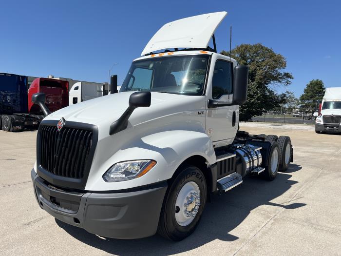 2021 International LT625-0