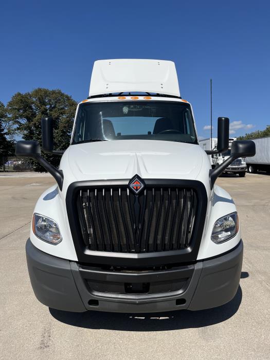 2021 International LT625-7