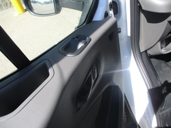 2027 Ford Transit-350-8